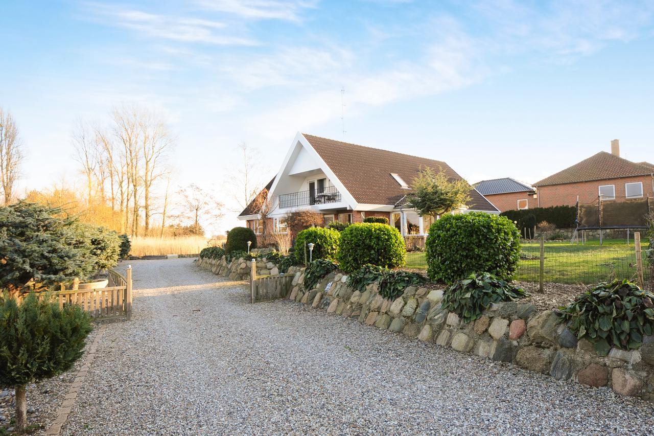 Nykøbing Falster Bed And Breakfast Hasseloe المظهر الخارجي الصورة